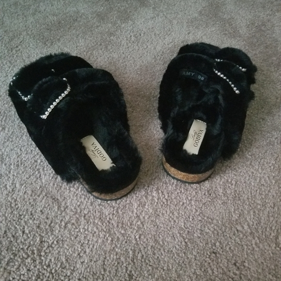 Lady Godiva Faux Fur Black Slides - Picture 2 of 2